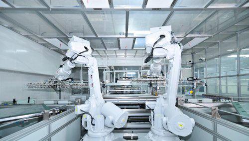 達沃斯論壇閃耀時刻 海信電視榮獲全球電視行業唯一“燈塔工廠”大獎